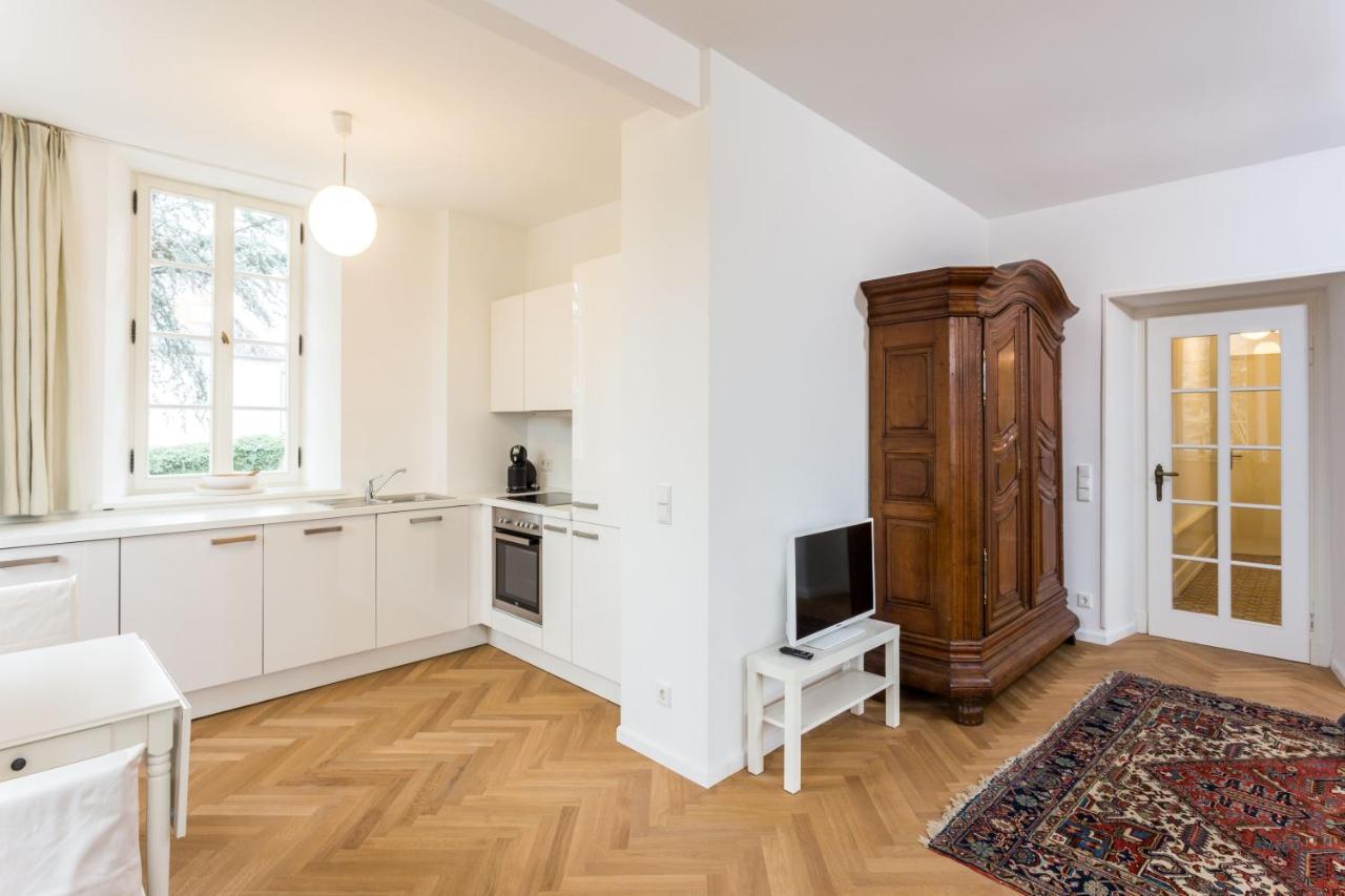 Reverchon Apartment